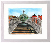 Cargar imagen en el visor de la galería, Irish Print - The Ha'Penny Bridge, Dublin, Ireland